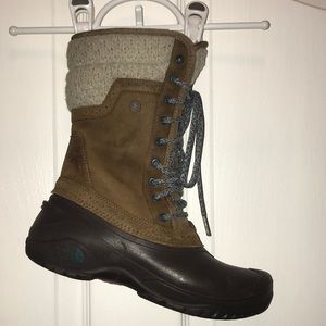 🥾 North Face Brown Leather & Rubber Boots WB20